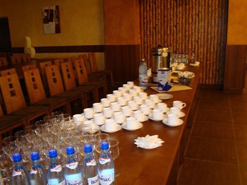 Hotel Helin Aeroport - 3*