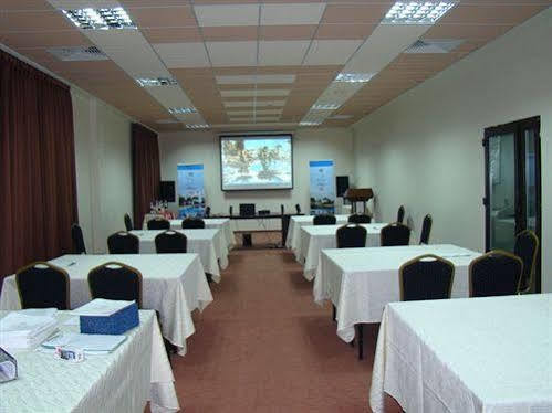 Helin Aeroport - Hotel